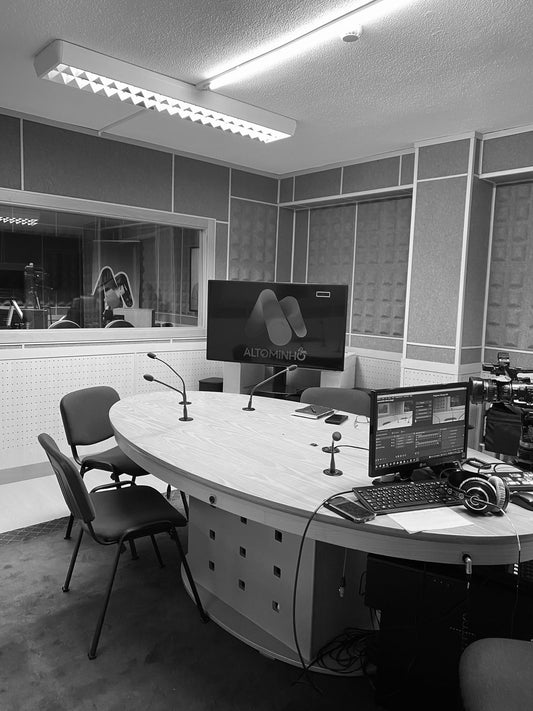 Cabodel attends +VIANA on Radio Alto Minho show